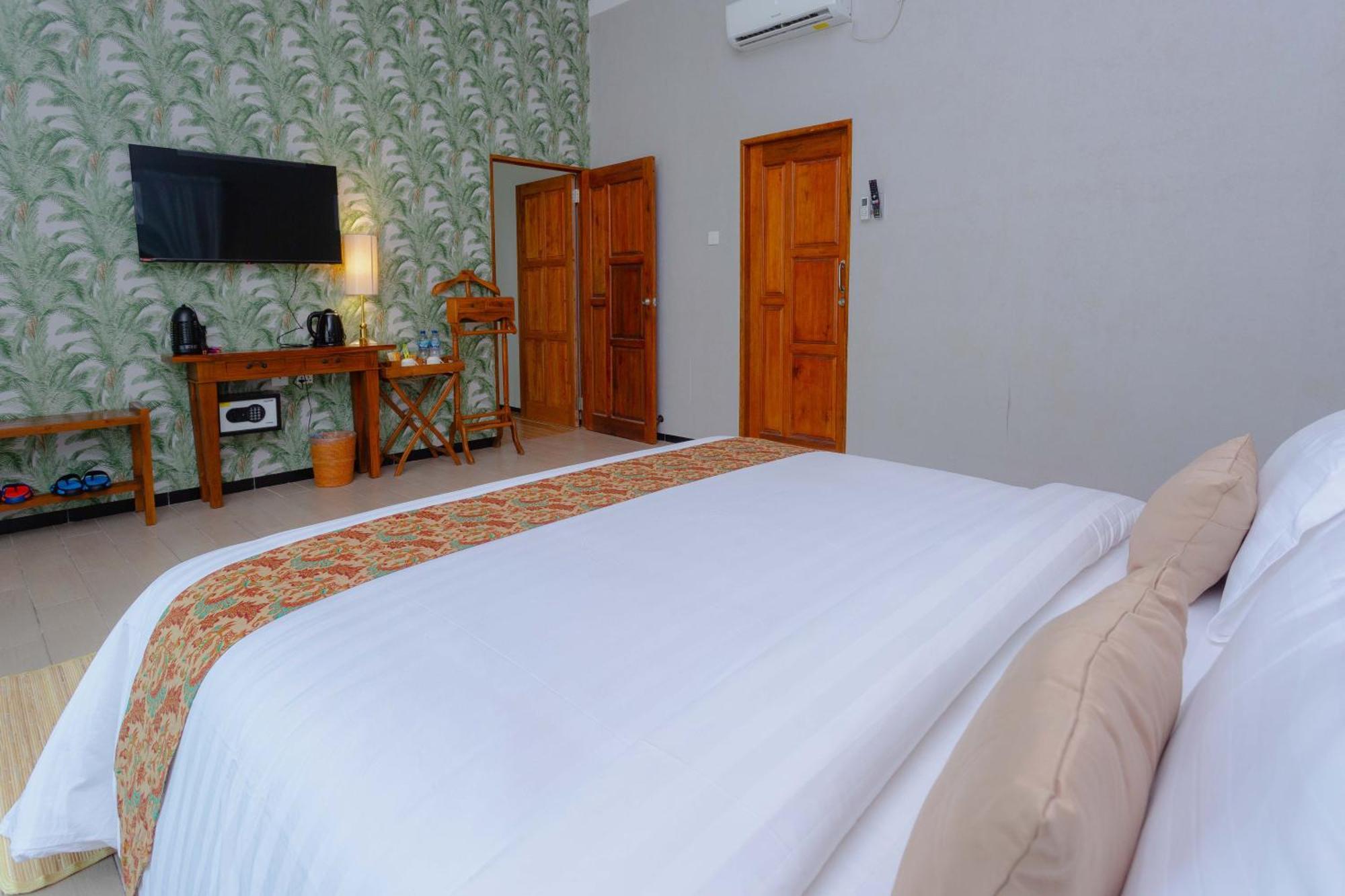 Bintan Exotica Resort By Waringin Hospitality Berakit Номер фото